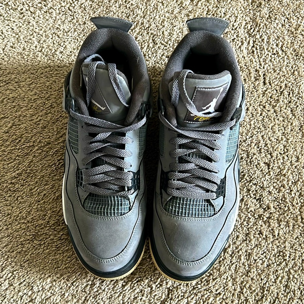 MENS GRAY AIR JORDAN RETRO FLIGHT SNEAKERS SIZE 12